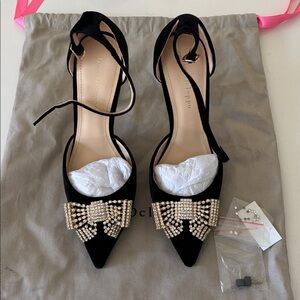 Dee Ocleppo- Black Velvet Heels with Bow